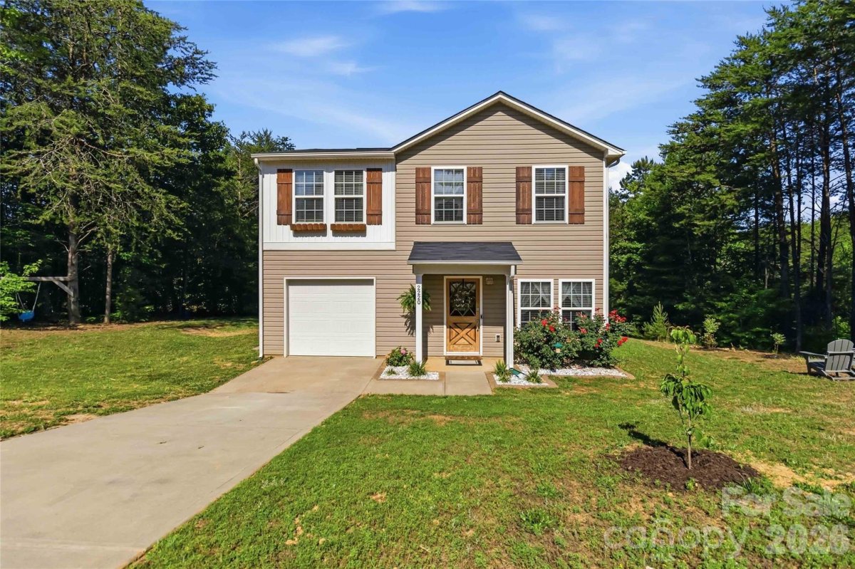 2220 Pinnacle View Drive