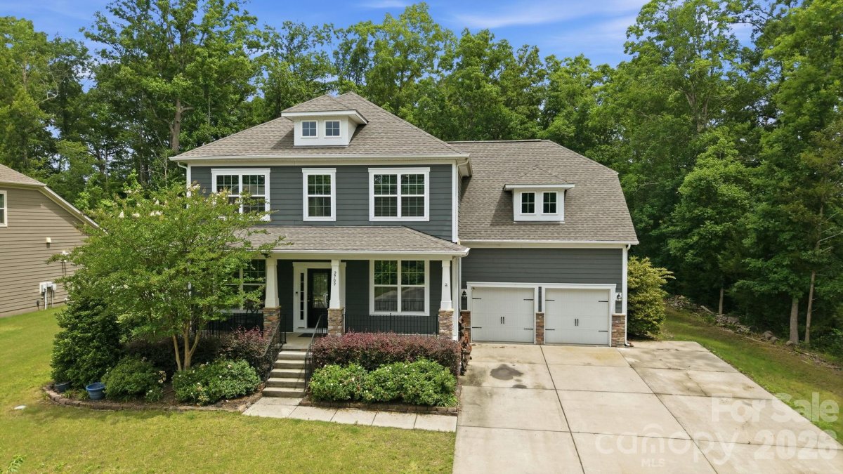 2709 Sugaree Court