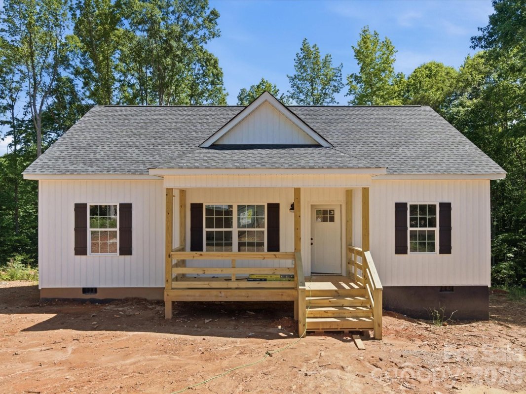 1222 Woodpecker Drive