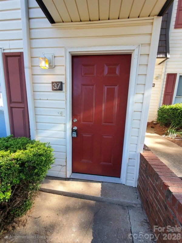 7949 Shady Oak Trail