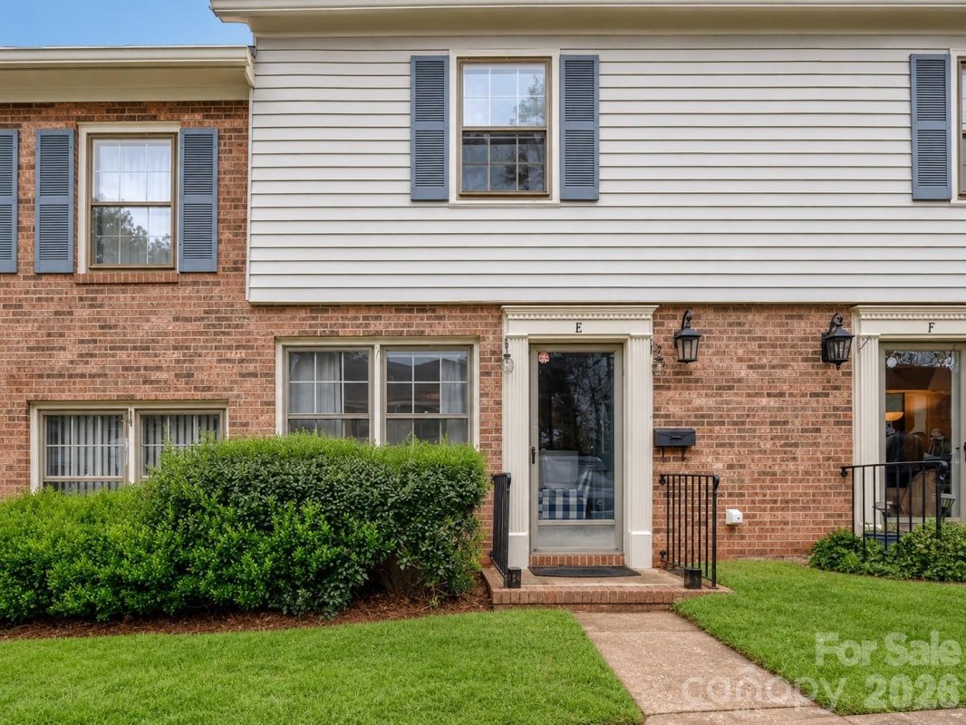 6436 Old Pineville Road