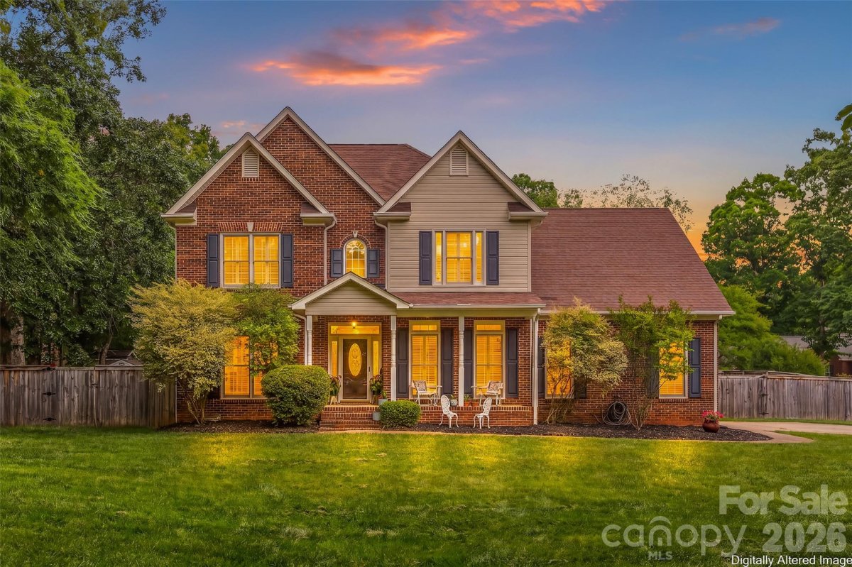 1305 Mill Race Lane