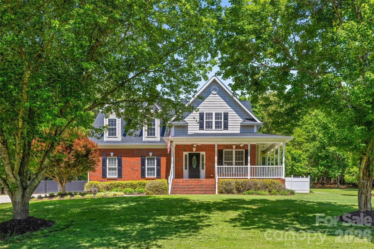 1606 Ferdinand Lane