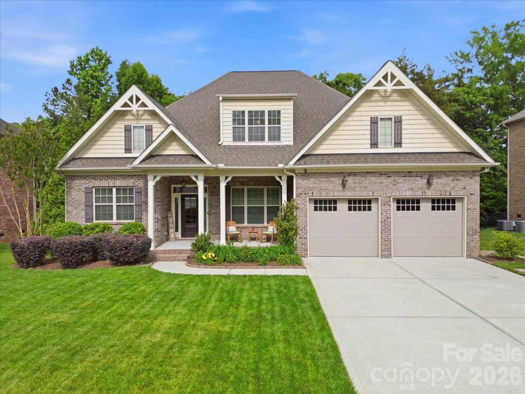 4005 Stonehill Lane