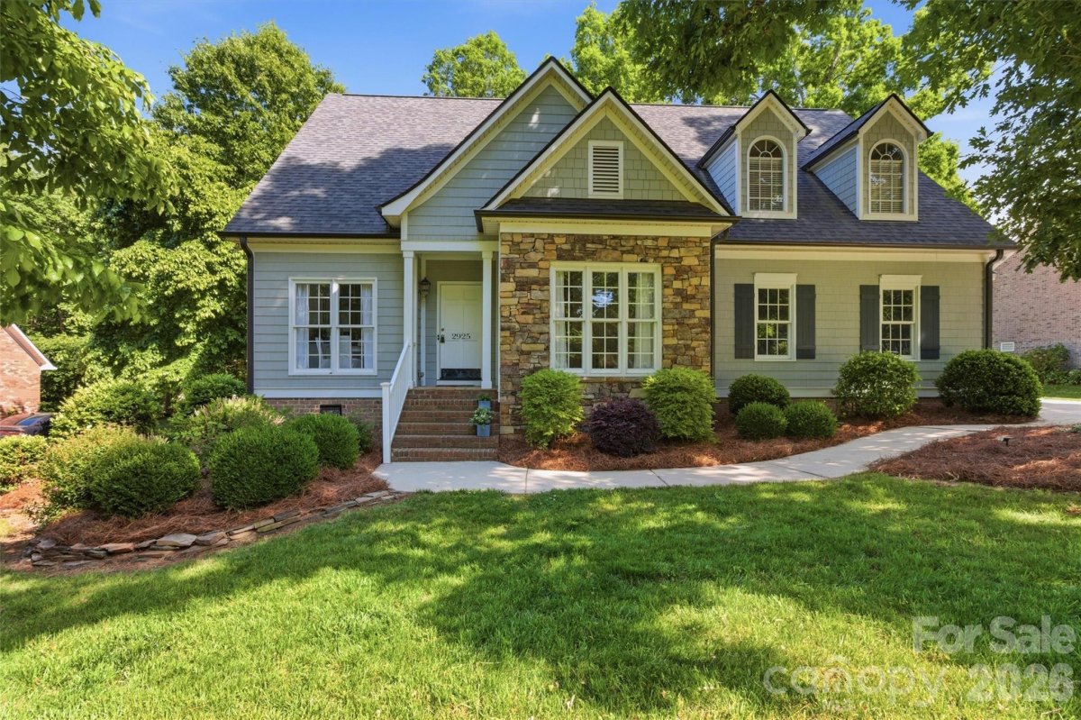 2925 Arbor Knoll