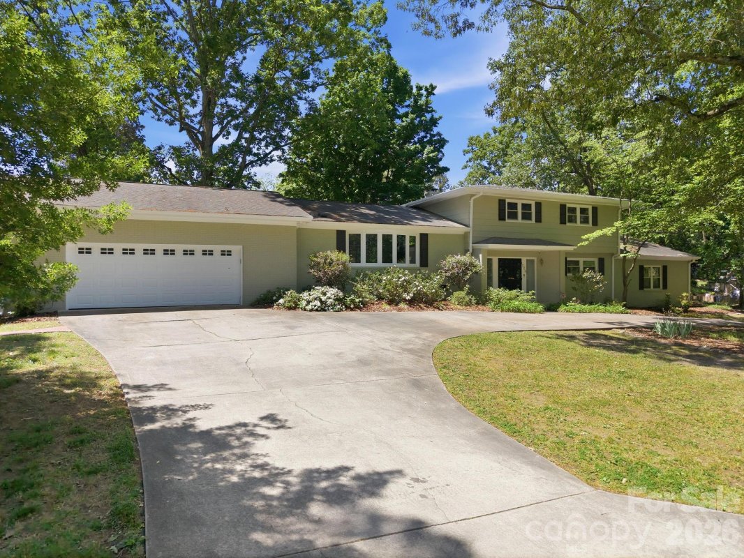 225 Stonewall Road