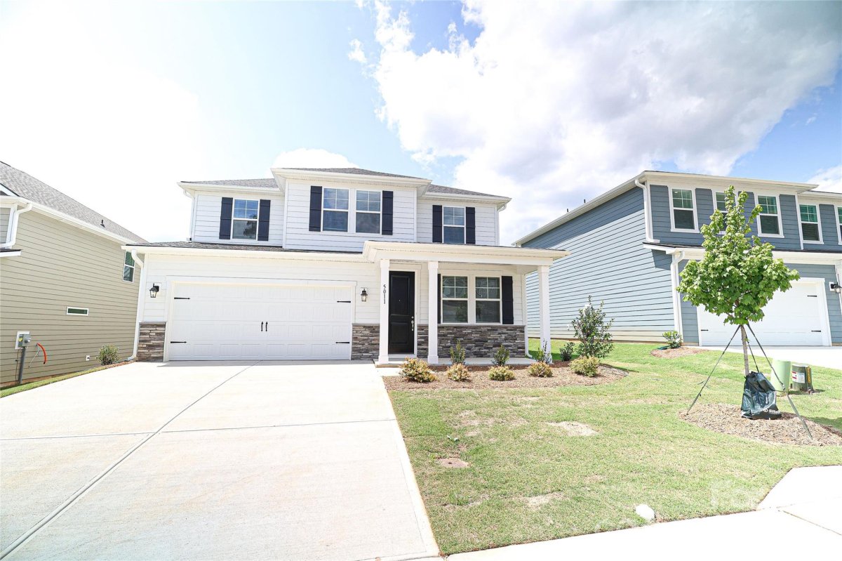 5011 Twin River Drive