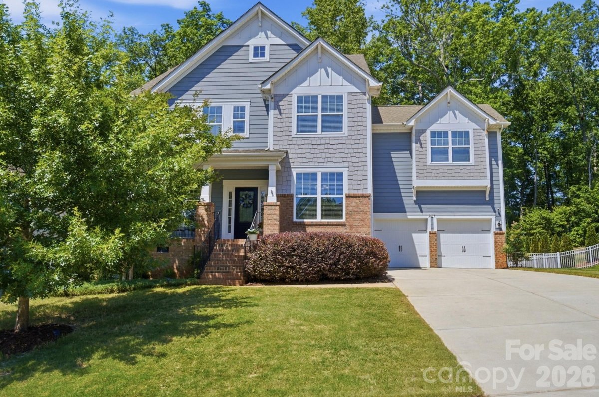 2613 Sugaree Court