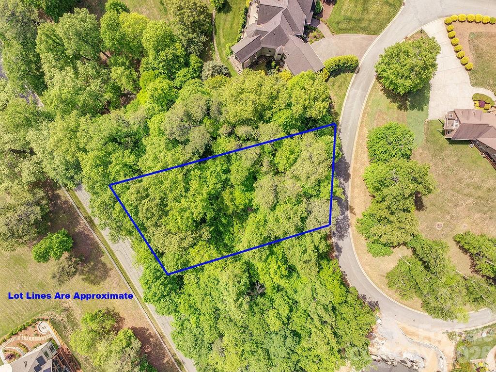 61 Bradford Vistas Drive