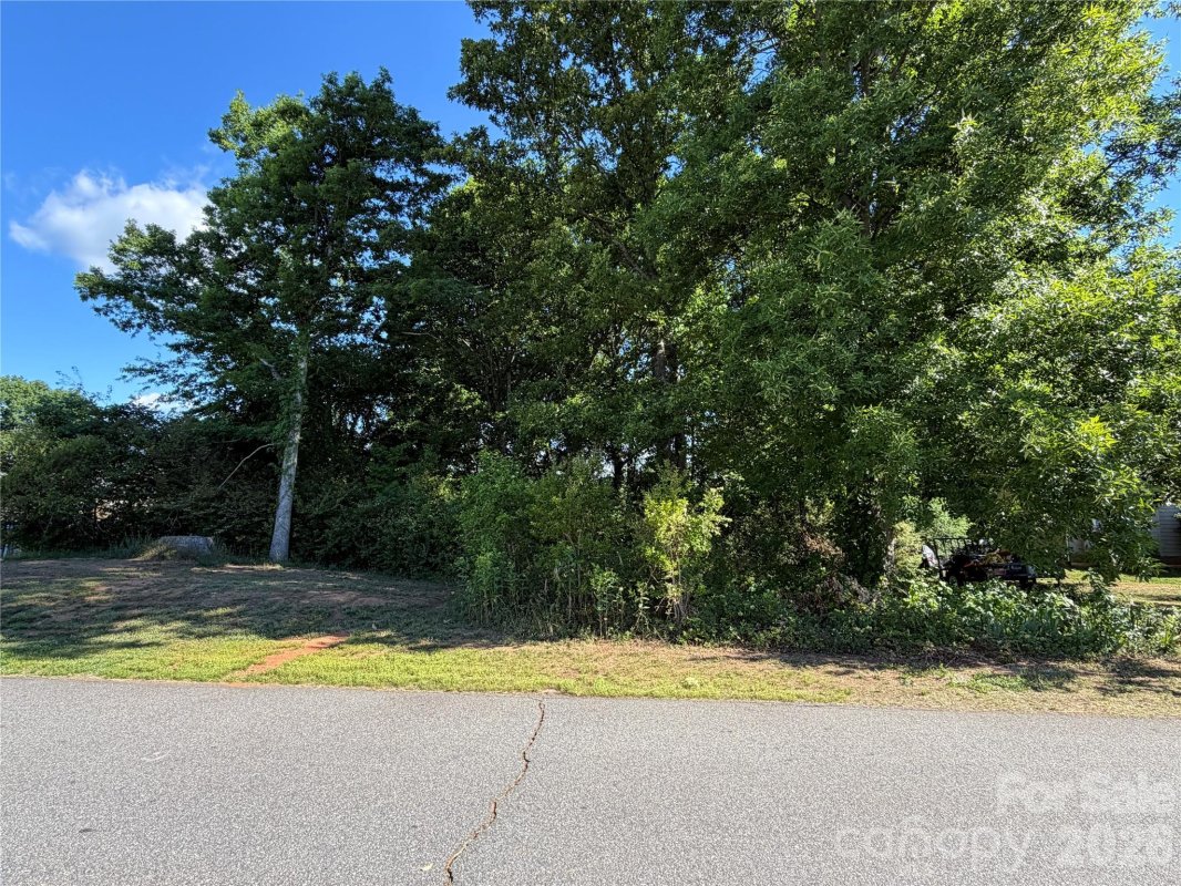 3212 Robert Clontz Place