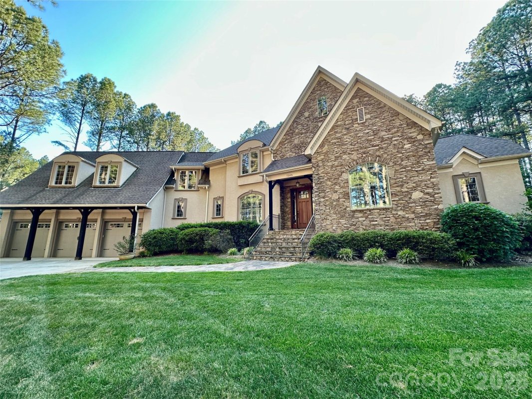 7315 Bay Ridge Drive