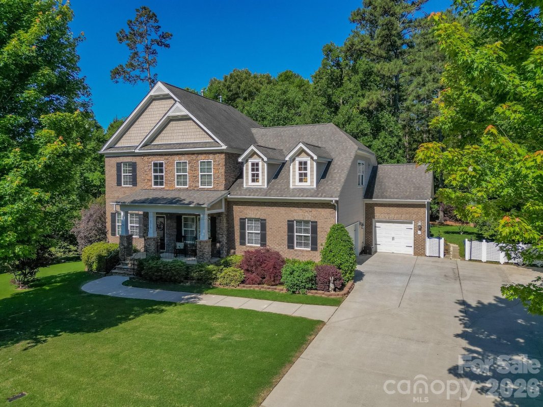 2015 Madeira Circle