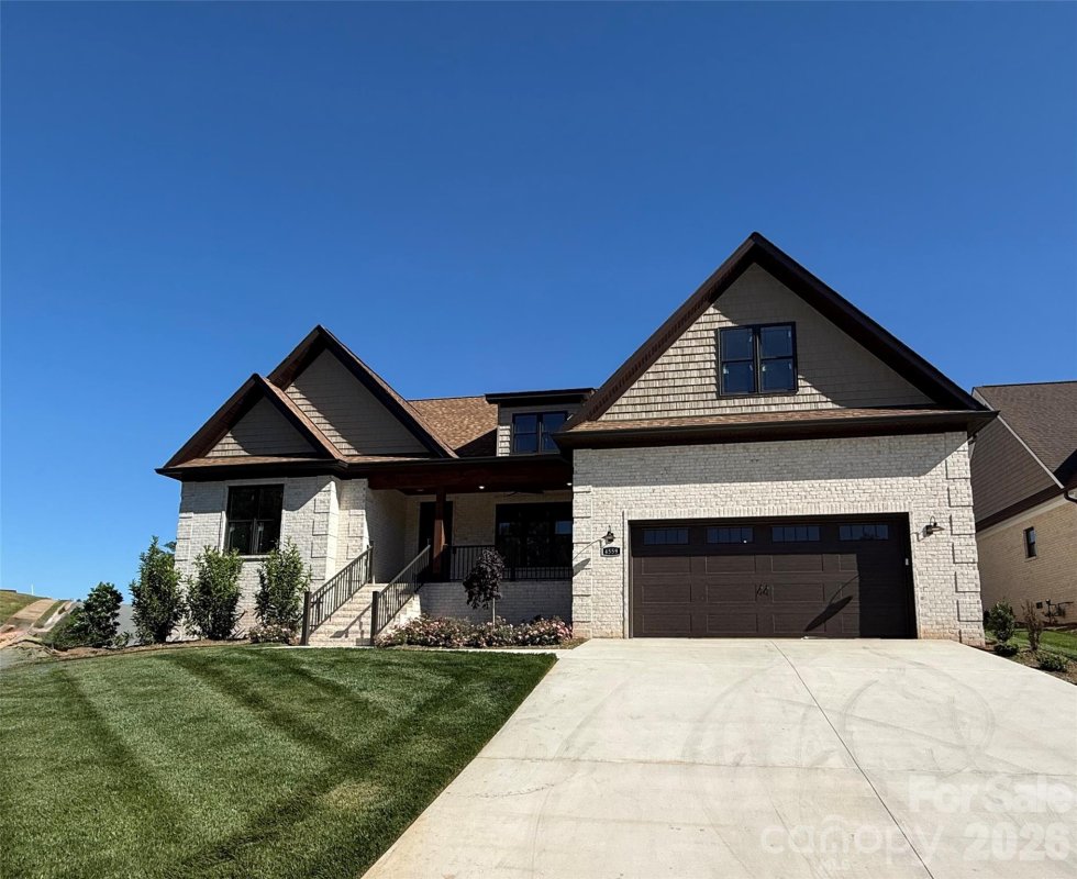 4559 Holly Circle