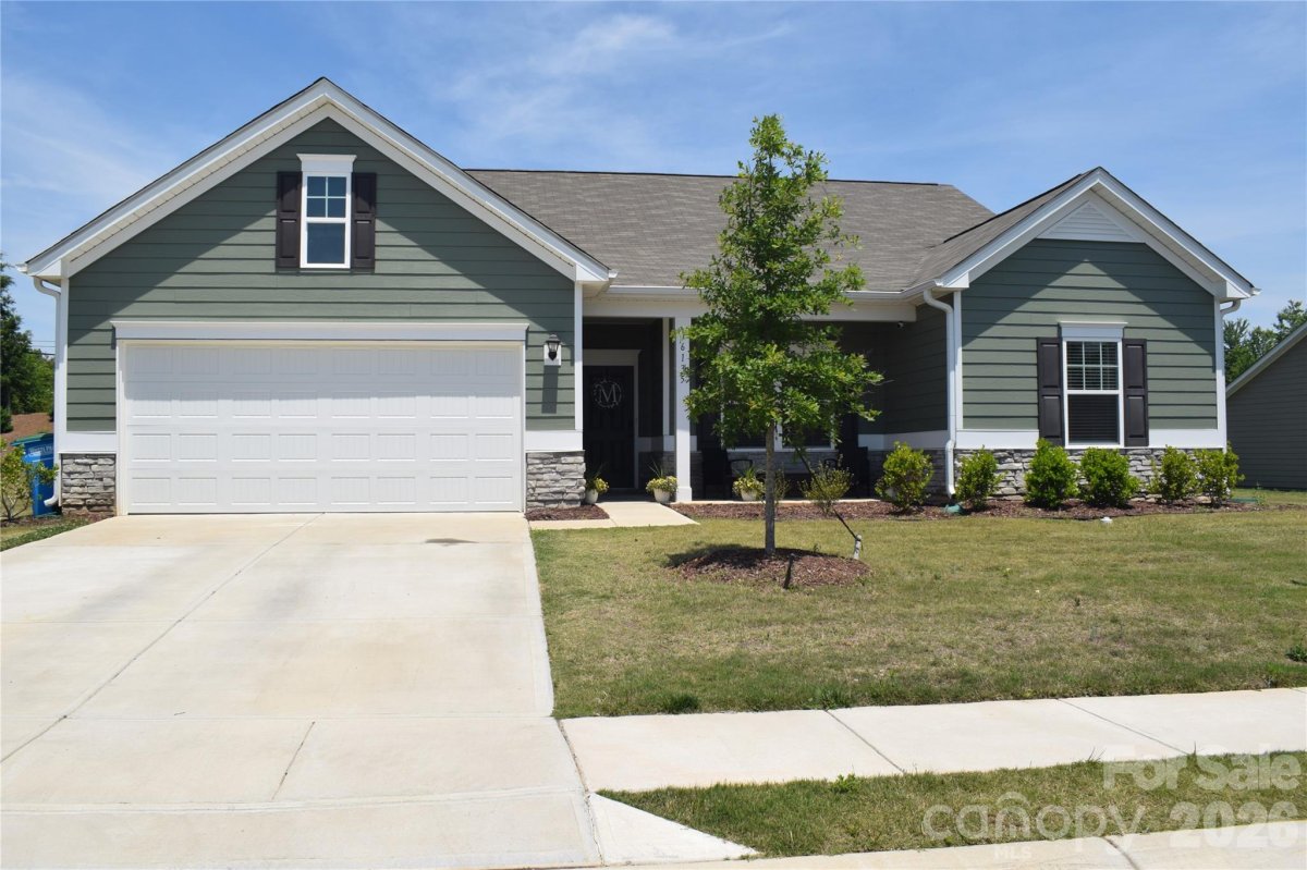 6135 Busch Way