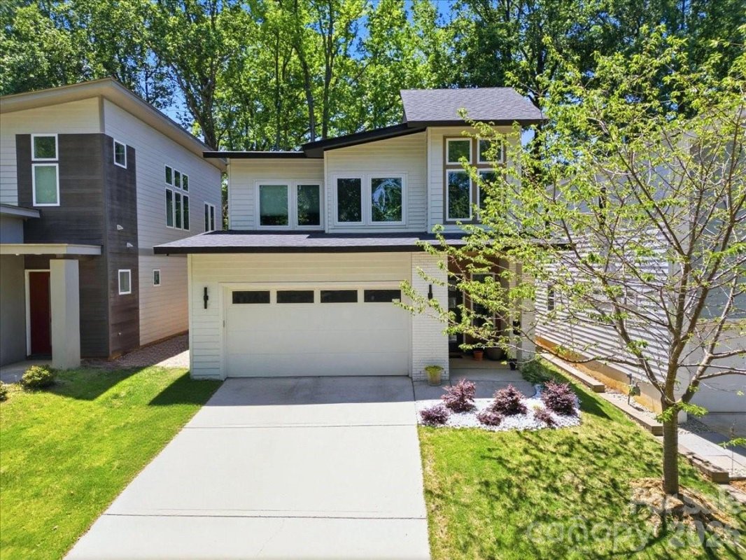 3116 Creighton Drive