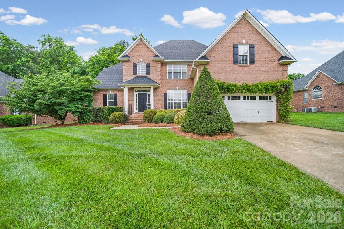 4709 Mcdade Lane