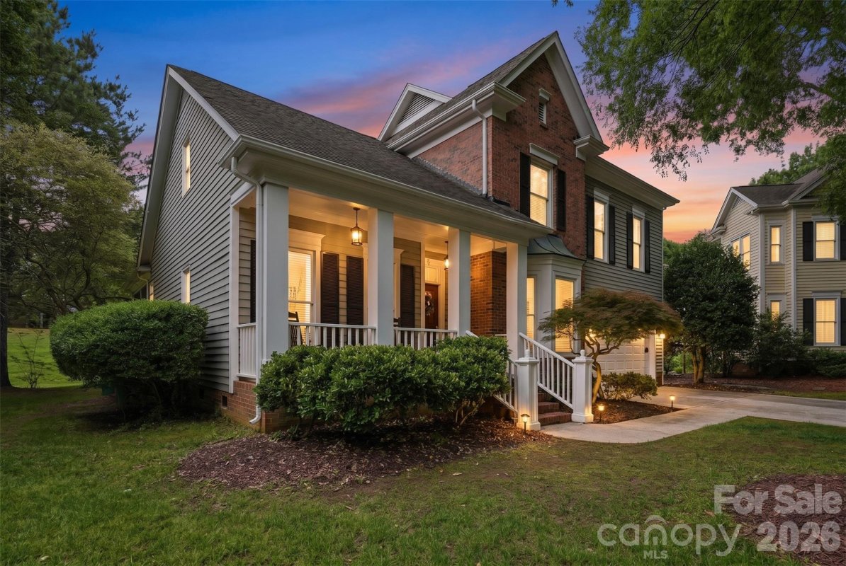 816 Celbridge Court