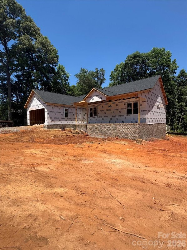 1895 Knolls Drive