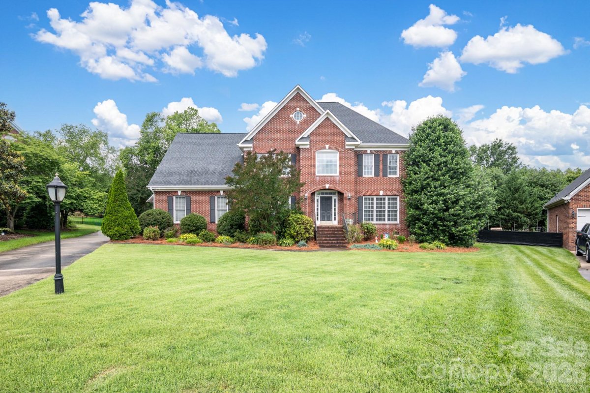 837 Shetland Place
