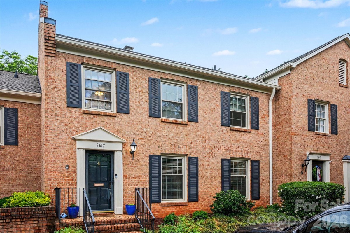 6617 Bunker Hill Circle