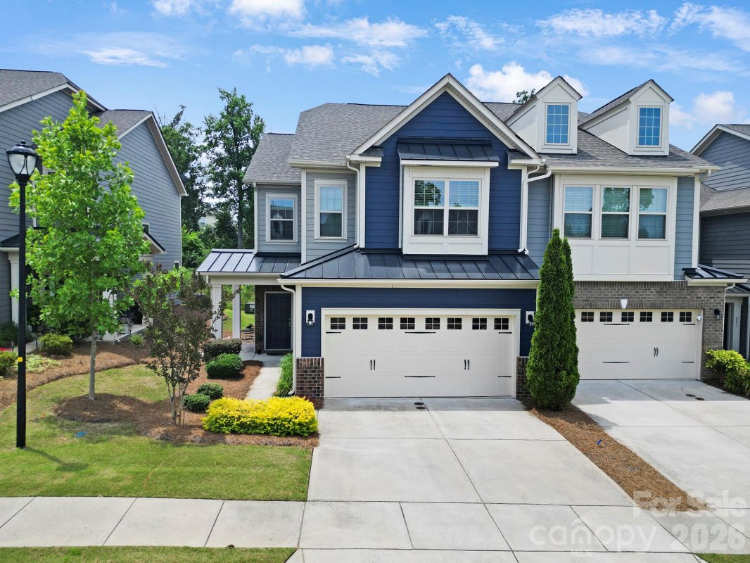 637 Amber Meadows Way
