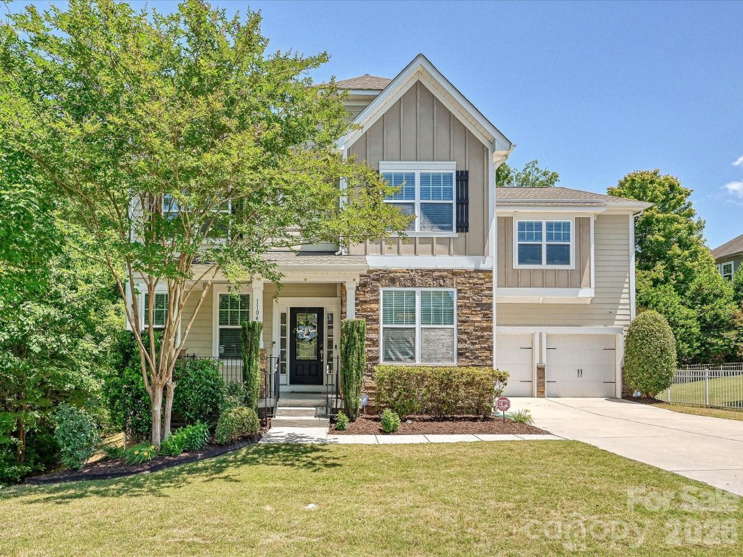 1104 Snowbird Lane