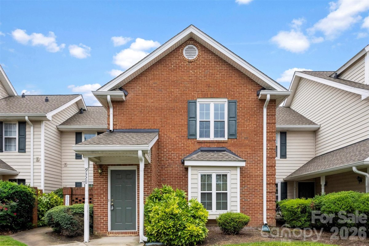 9320 South Vicksburg Park Court