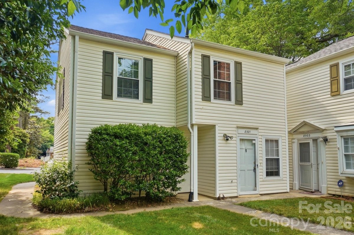 8501 Pine Thicket Court