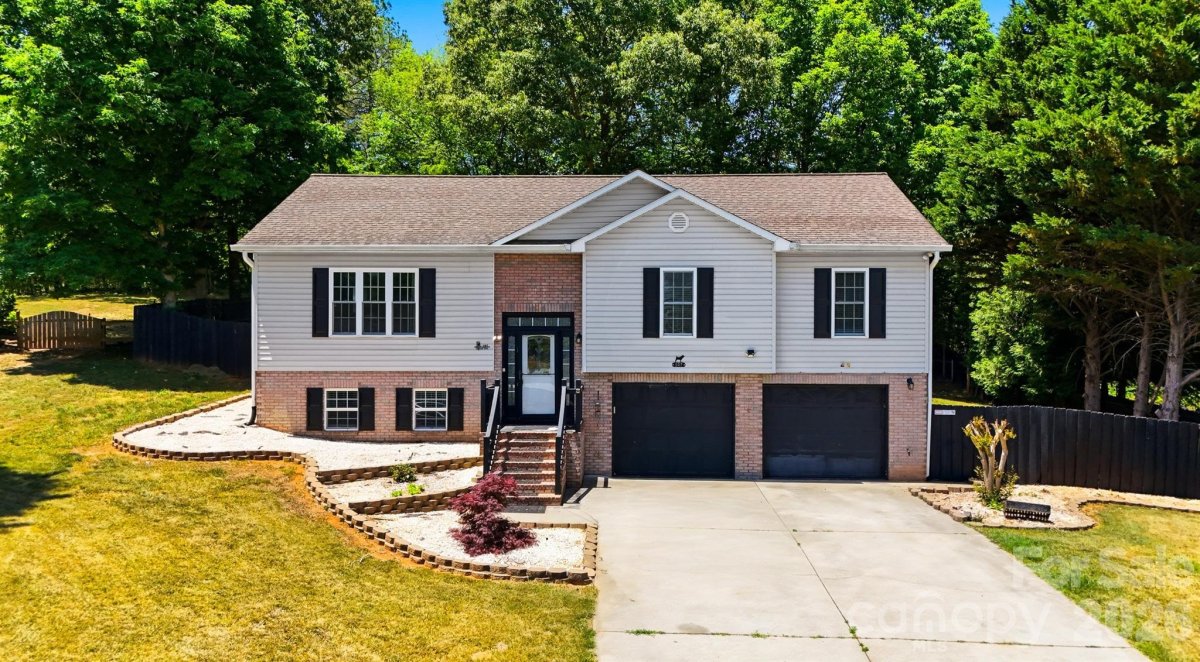 107 Cliffwood Drive