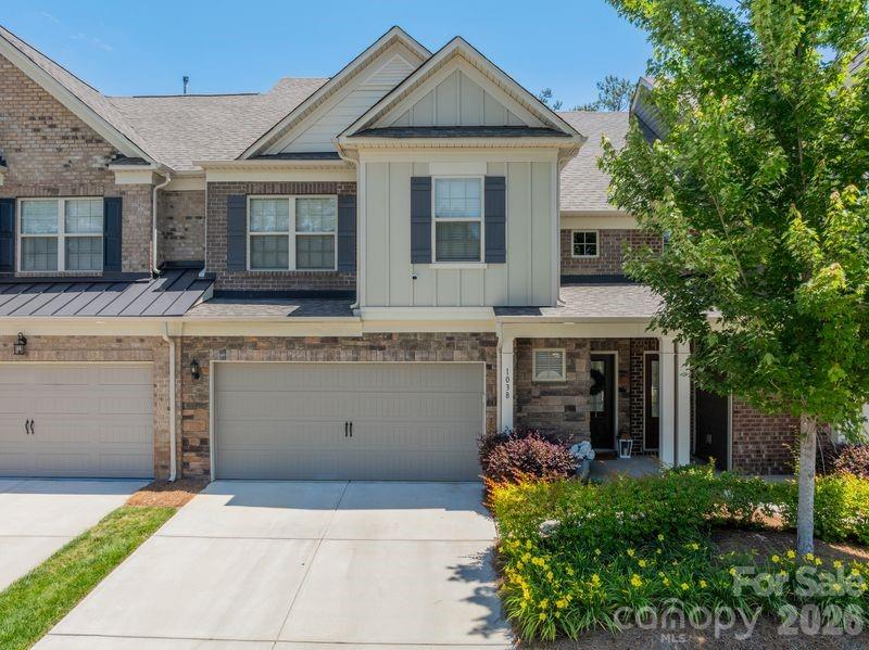 1038 Crest Oak Lane