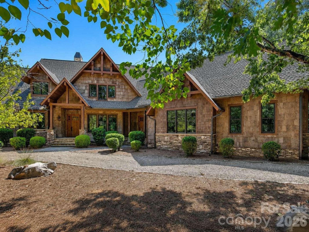 9208 Flying Eagle Lane