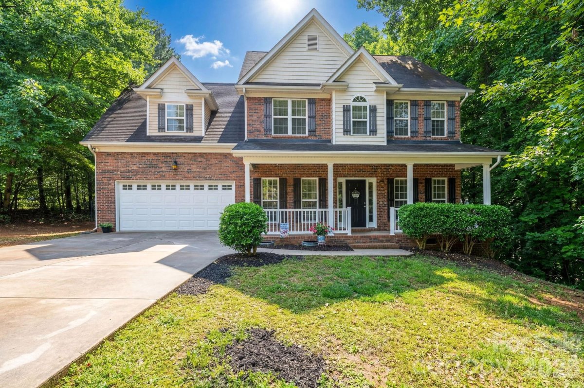 105 Tanager Lane
