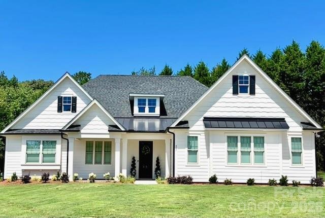 547 Muirfield Way