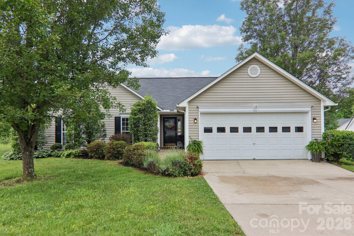 12 Wineberry Court
