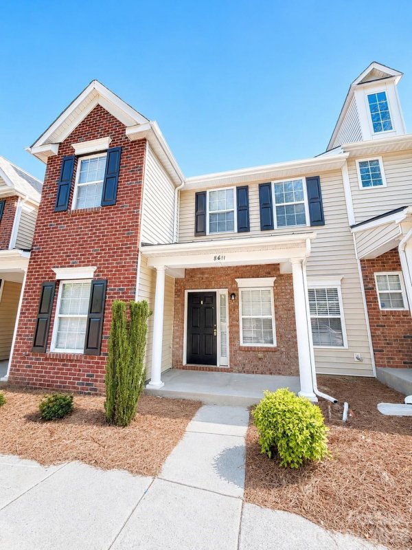 8611 Wandering Creek Way