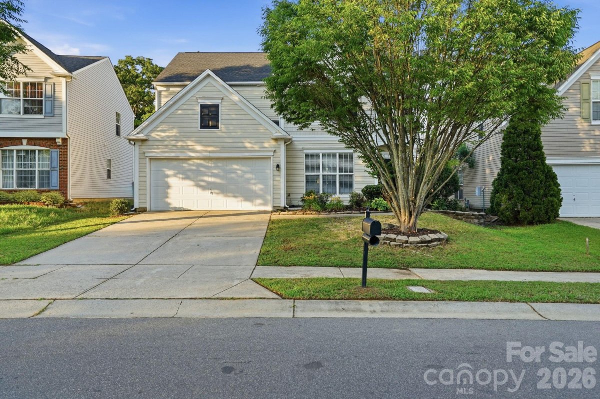 2910 Azalea Hills Drive