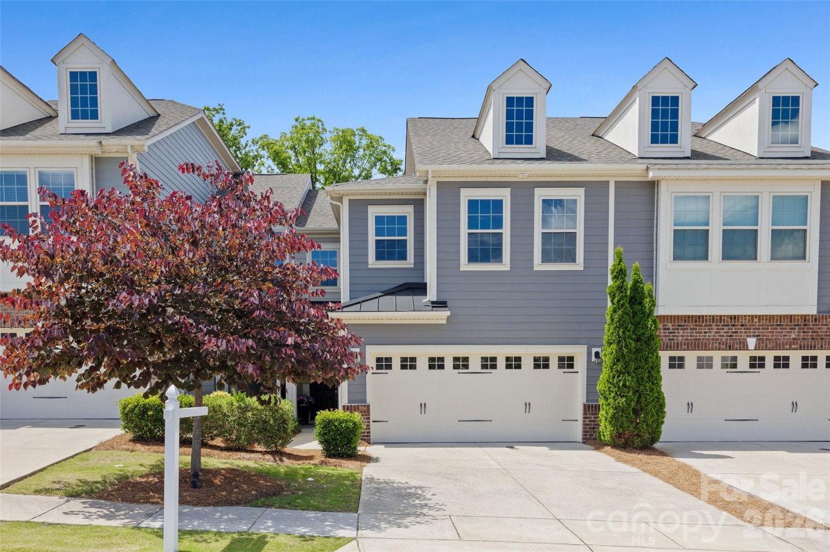 625 Amber Meadows Way