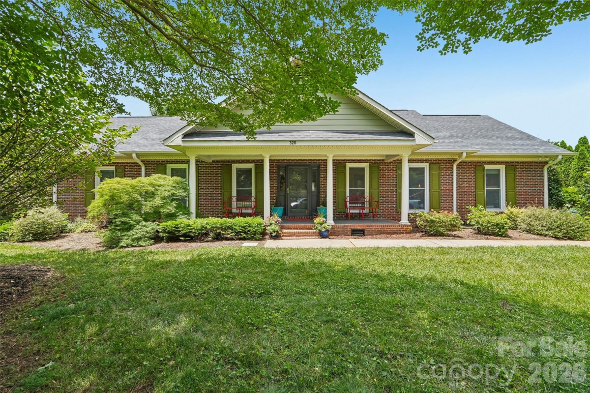 320 Canvasback Road