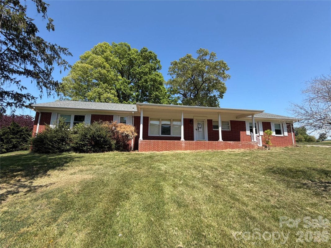 2136 Cedar Rock Estates Drive