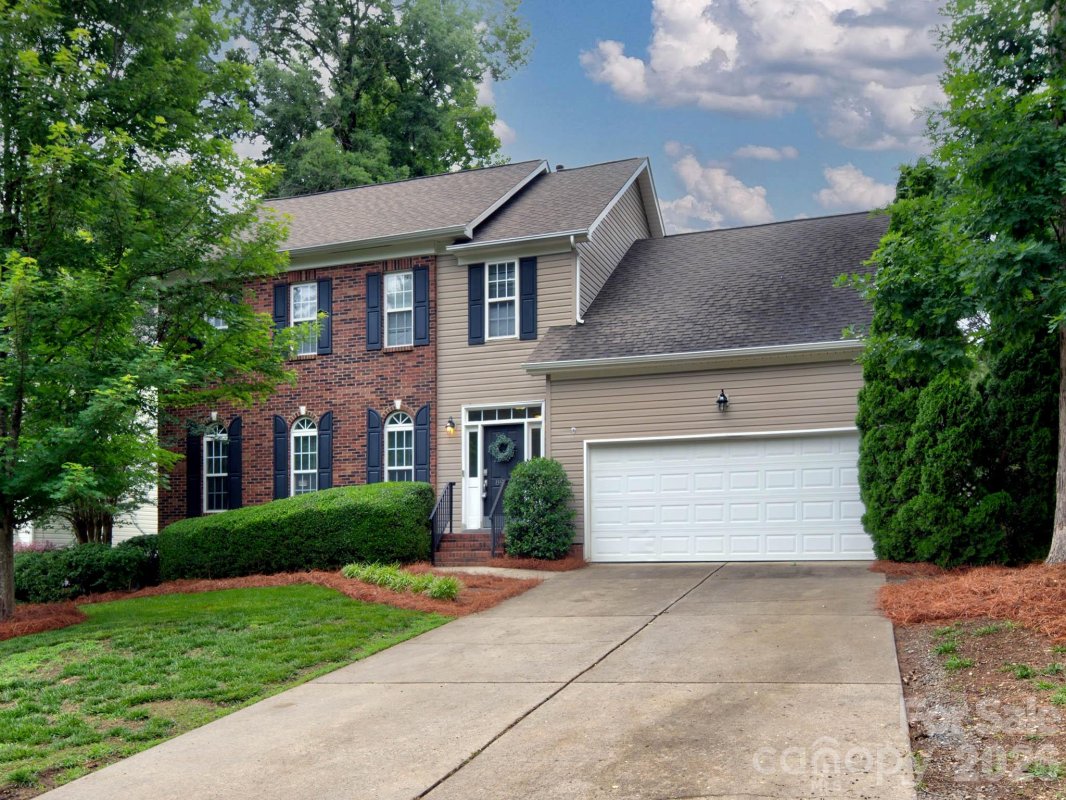 8922 Pristine Court