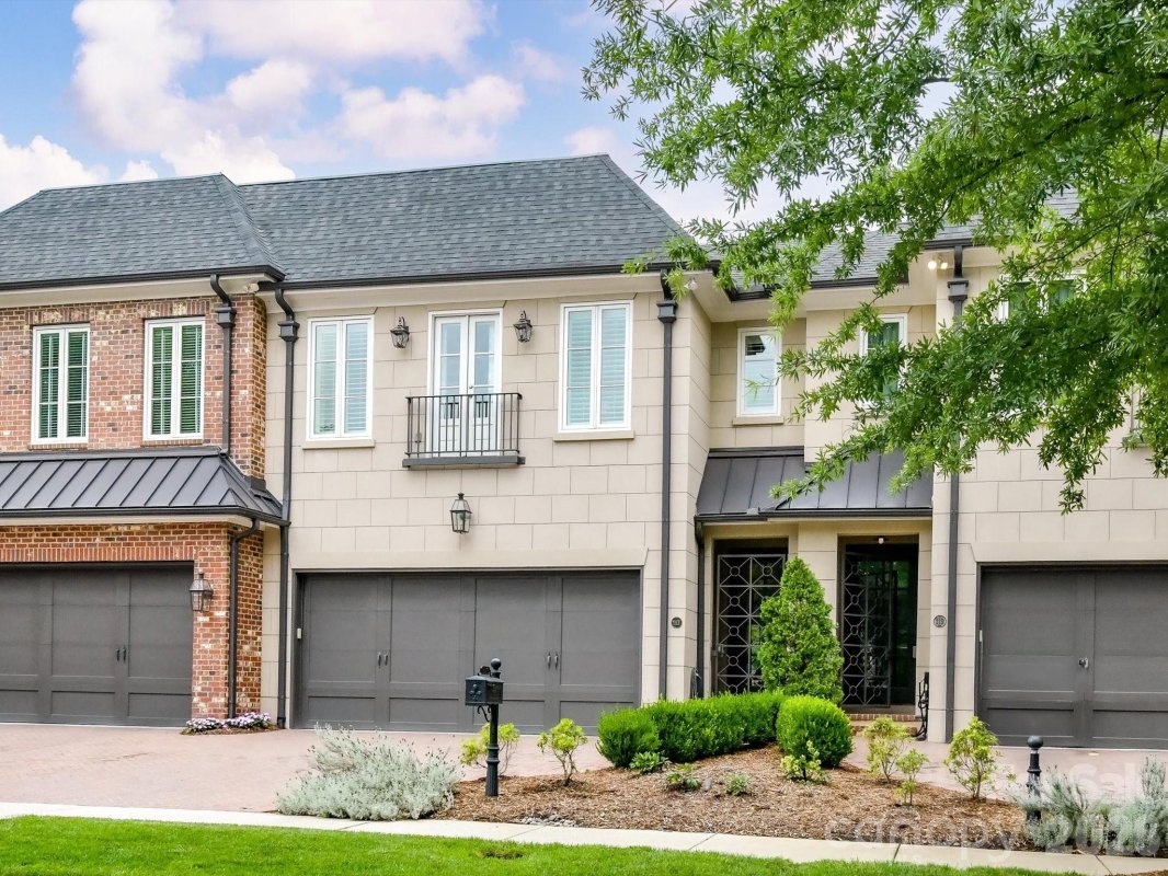117 Huntley Place
