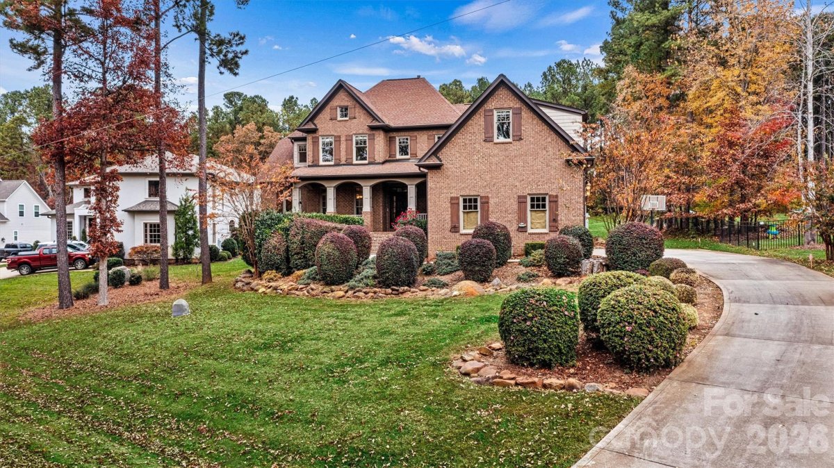336 Kenway Loop