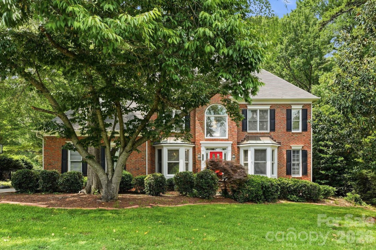 21311 Crown Lake Drive