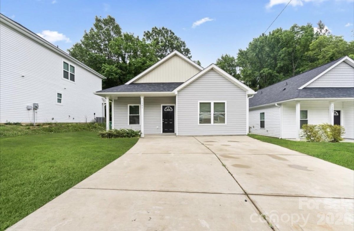 1301 Marble Street