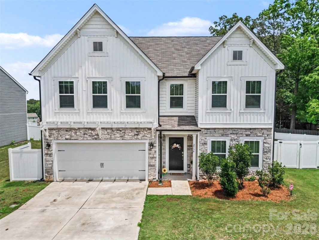 2334 Waverly Drive
