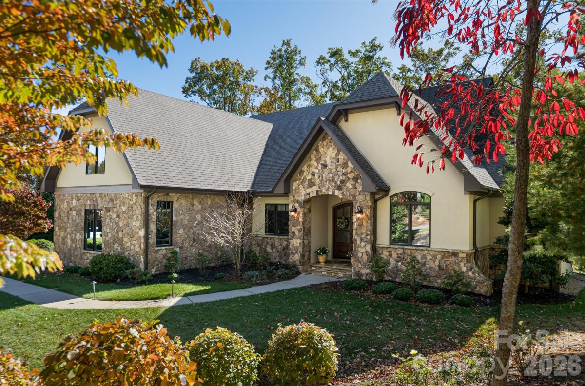 25 Cherokee Orchard Court