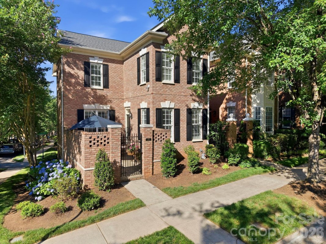203 Caldwell Lane