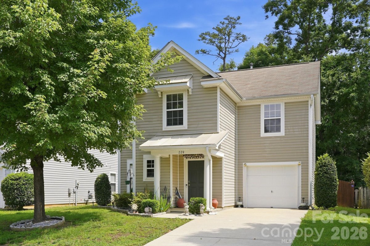 229 Waterlemon Way