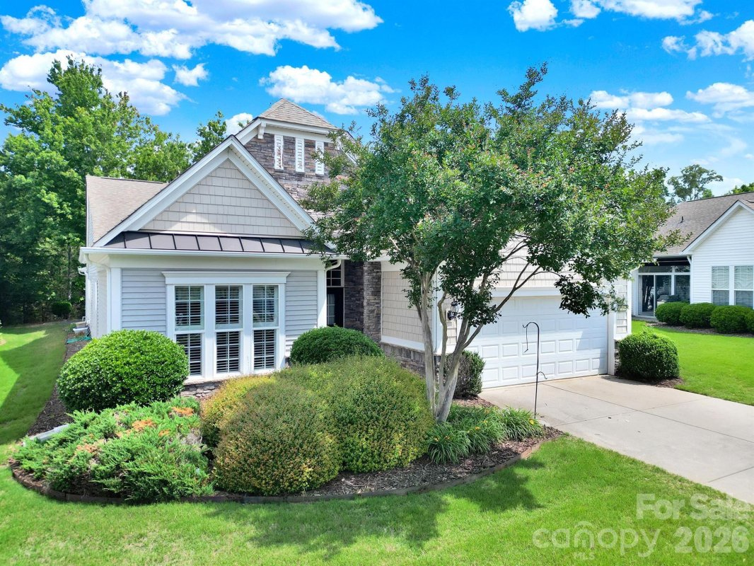 15184 Legend Oaks Court