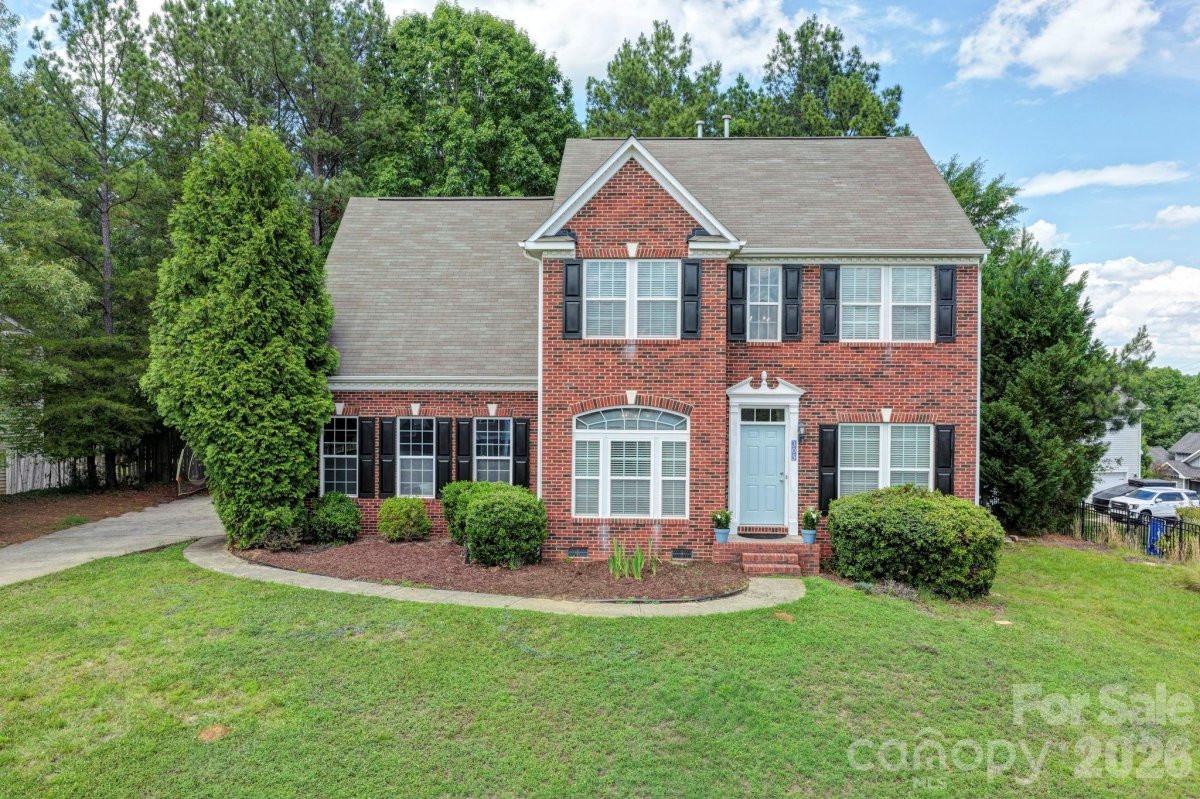 305 Hydrangea Drive